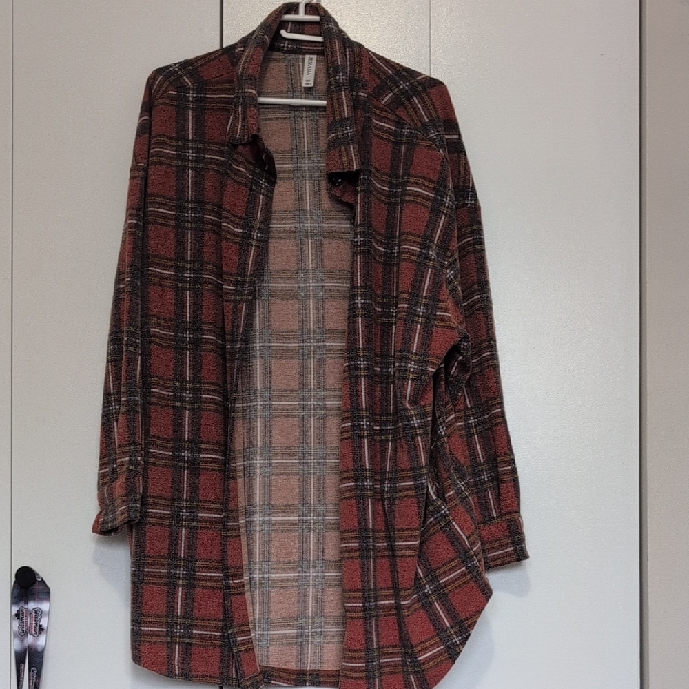 Zenana Outfitters Red and Black Utility Jacket